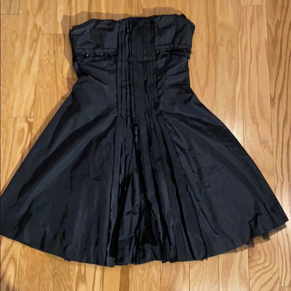 BCBGMaxAzria taffeta beaded dress in black sz 4 - Picture 1 of 9